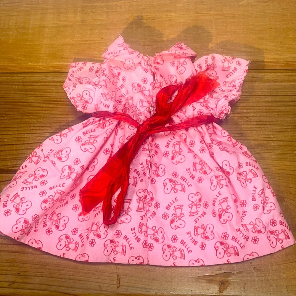 Vintage 1958 Snoopy's Sister "Belle's Dress"! In Excellent Vintage Condition!